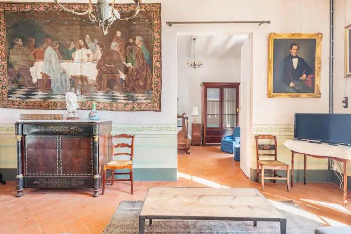 Can Rovira - Stunning Neoclassical Mansion, Just 20 Min Drive From Barcelona City Center, Ideal For Groups And Families Алелья Экстерьер фото