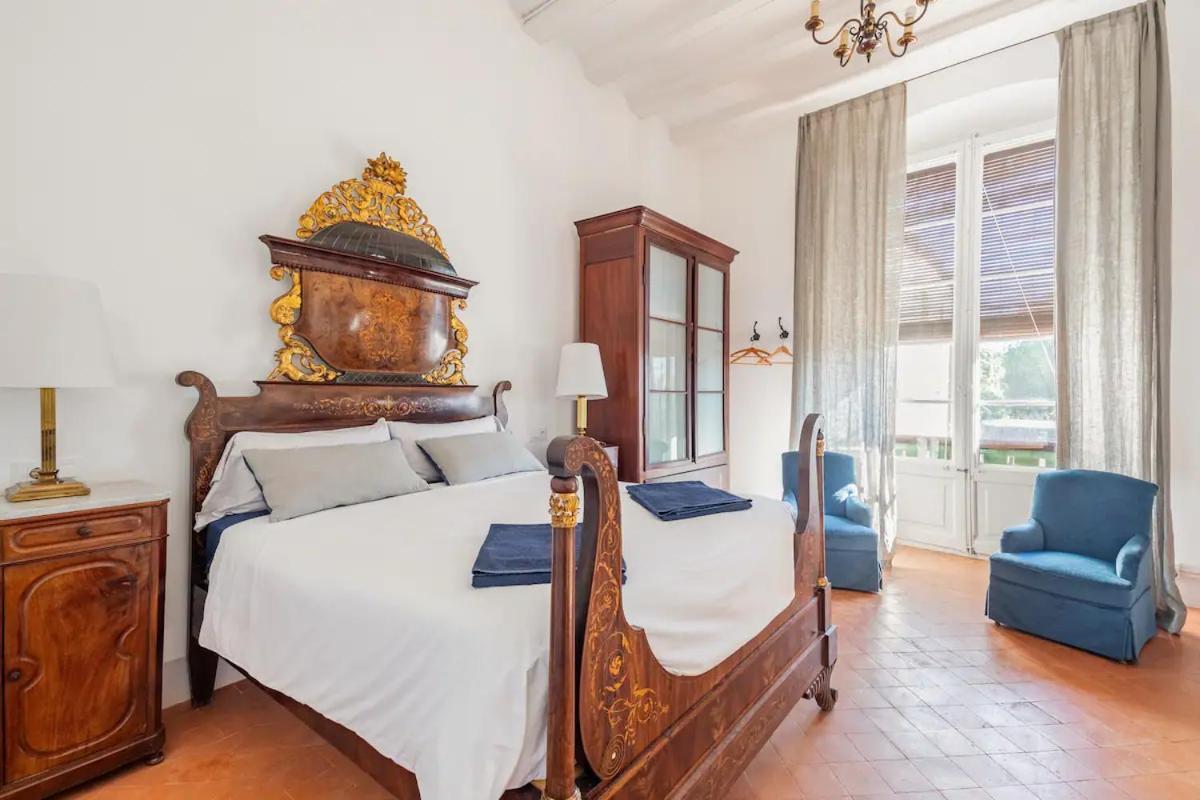 Can Rovira - Stunning Neoclassical Mansion, Just 20 Min Drive From Barcelona City Center, Ideal For Groups And Families Алелья Экстерьер фото